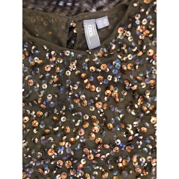 ASOS Cropped Sequin Embellished Top - Picture 5 of 10